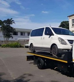 My Name is Sibusiso Buthelezi.Thank you for my vehicle i received  on Time